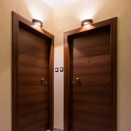 Athensthea Alpha Luxury Penthouse In Omonia *